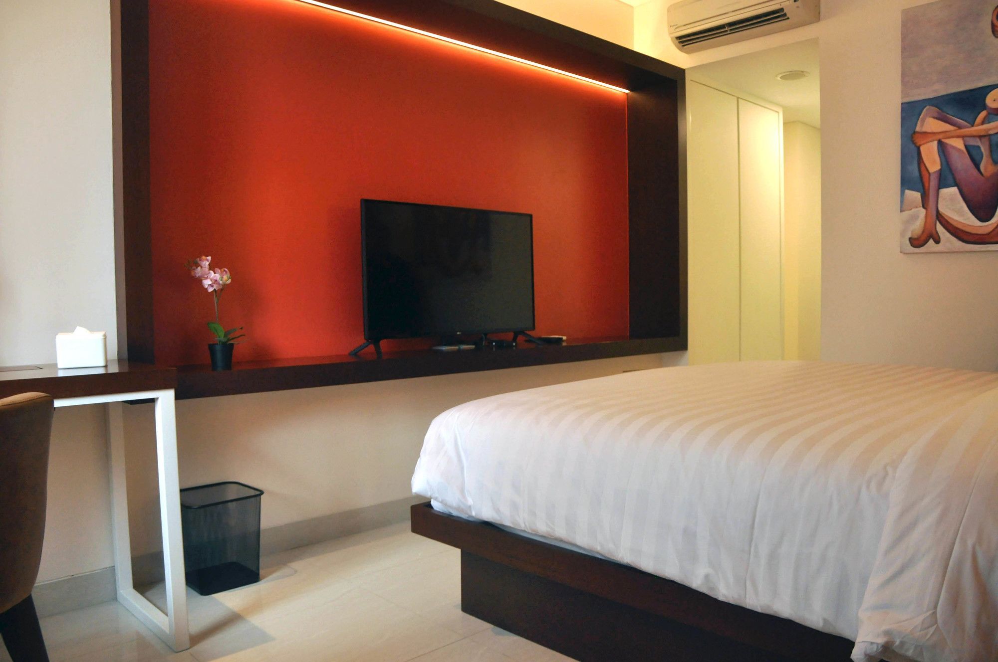 Grand Picasso Hotel Giacarta Esterno foto